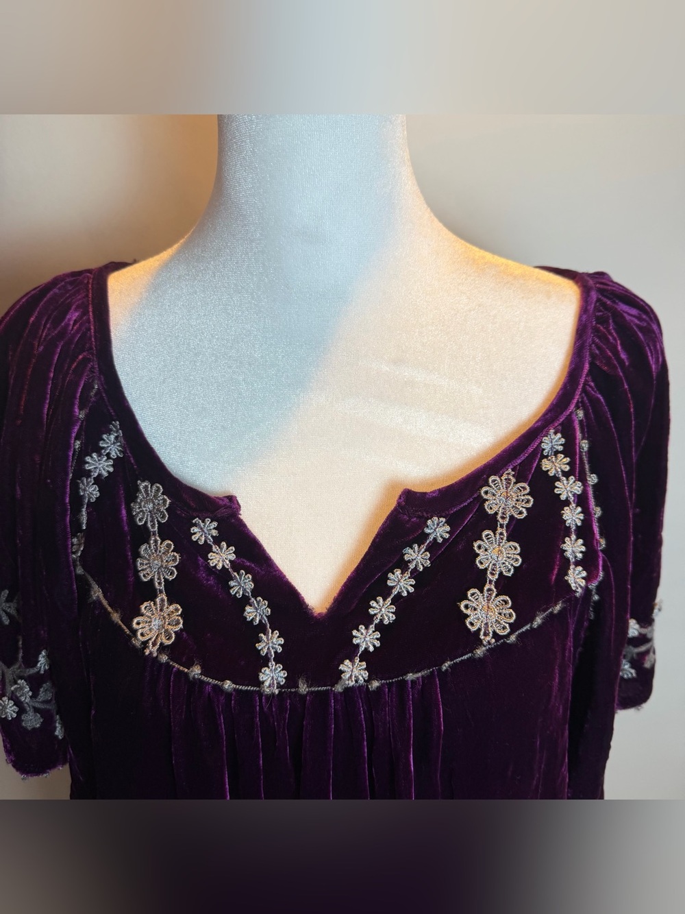 Sundance Plum Velvet & Silk Blend Embroidered Tunic - Picture 11 of 16